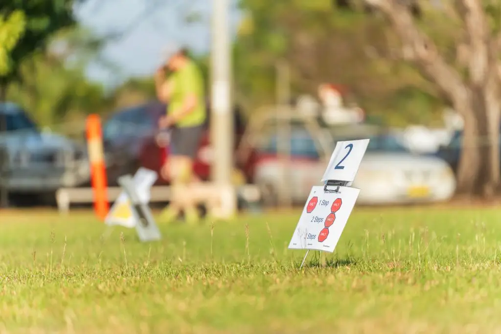 Instruction sign in a dog obedience competition at the Royal Darwin Show 2025 - Landresort Sewekow